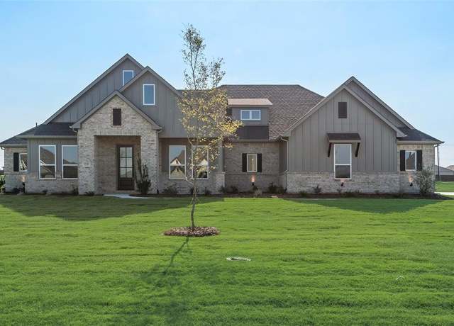 Property at 1129 Barrix Dr, Forney, TX 75126, 4 beds, 3.5 baths