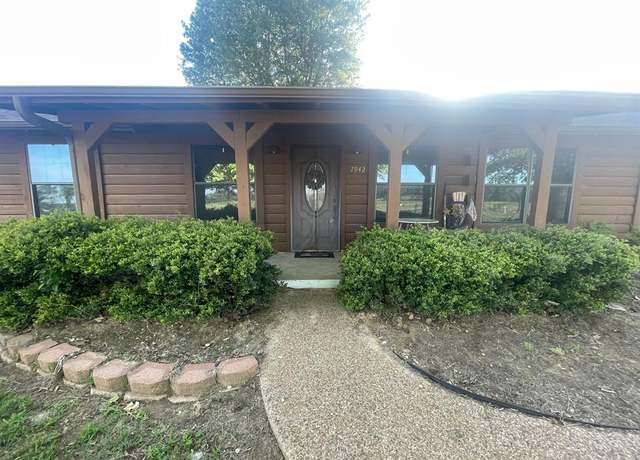 Property at 7942 Fm 859, Edgewood, TX 75117, 3 beds, 2 baths