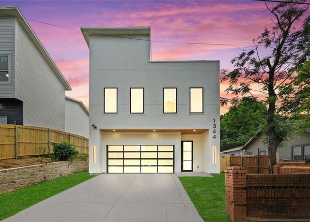 Property at 1344 Compton St, Dallas, TX 75203, 3 beds, 2.5 baths