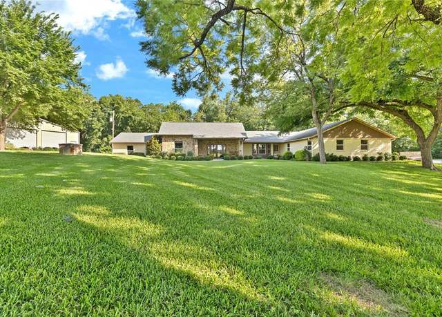 Property at 6406 Fm-1886, Azle, TX 76020, 3 beds, 3 baths