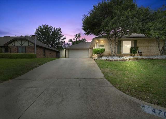 Property at 4701 Yellowleaf Dr, Fort Worth, TX 76133, 3 beds, 2 baths