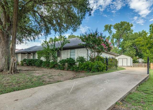 Property at 6801 Del Prado Ave, Fort Worth, TX 76133, 4 beds, 3 baths