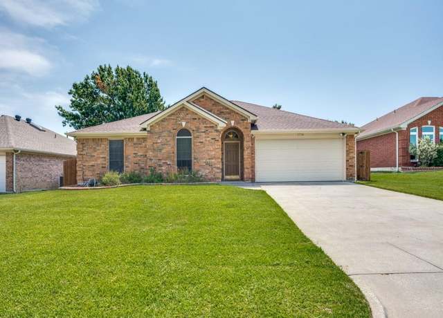 Property at 1716 Prescott Dr, Mansfield, TX 76063, 4 beds, 2 baths