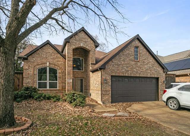 Property at 6213 Eagle Creek Dr, Flower Mound, TX 75028, 5 beds, 3.5 baths