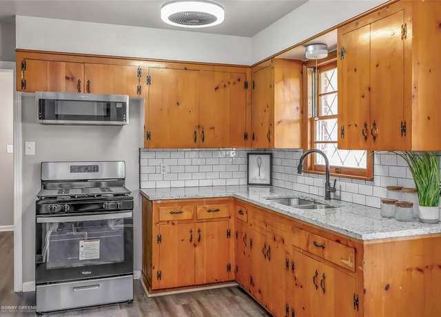 Property at 3819 Eileen Ln, Shreveport, LA 71109, 3 beds, 2 baths