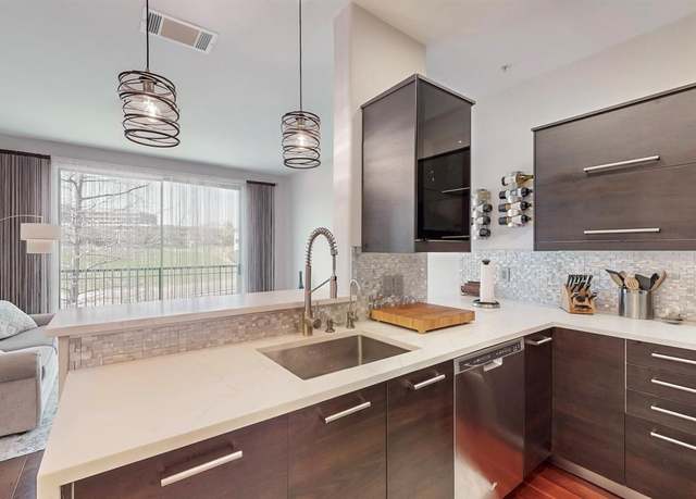 Property at 330 Las Colinas Blvd E #332, Irving, TX 75039, 1 bed, 1 bath