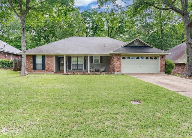 Property at 9805 Amblewood Ln, Shreveport, LA 71118, 3 beds, 2 baths