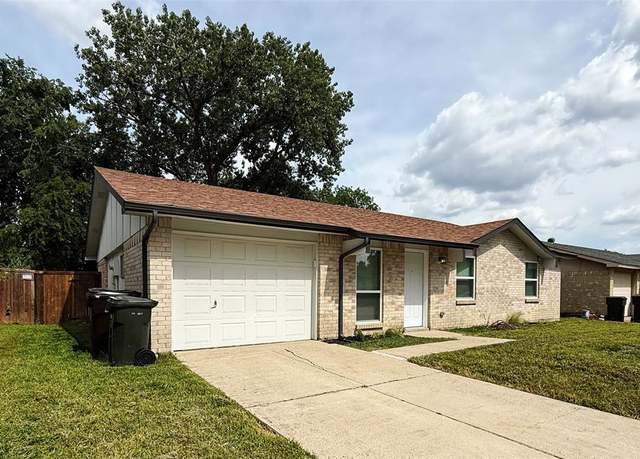 Property at 2308 Richmond Dr, Plano, TX 75074, 4 beds, 2 baths