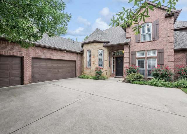 Property at 2211 Creek Crossing Dr, Corinth, TX 76210, 4 beds, 3.5 baths