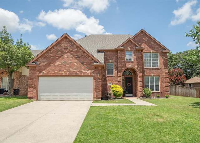 Property at 2309 Chambray Dr, Corinth, TX 76210, 4 beds, 3.5 baths