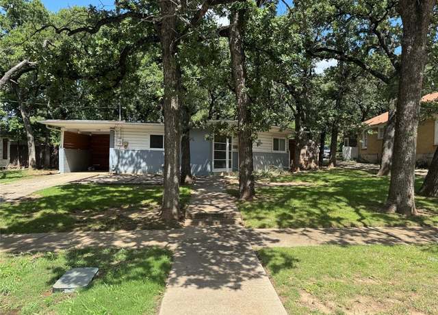 Property at 2215 Provine St, Fort Worth, TX 76103, 2 beds, 2 baths