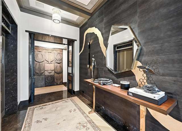 Property at 2555 N Pearl St #2200, Dallas, TX 75201, 4 beds, 5.5 baths