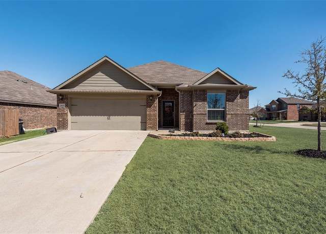 Property at 1837 Rialto Ln, Crowley, TX 76036, 3 beds, 2 baths