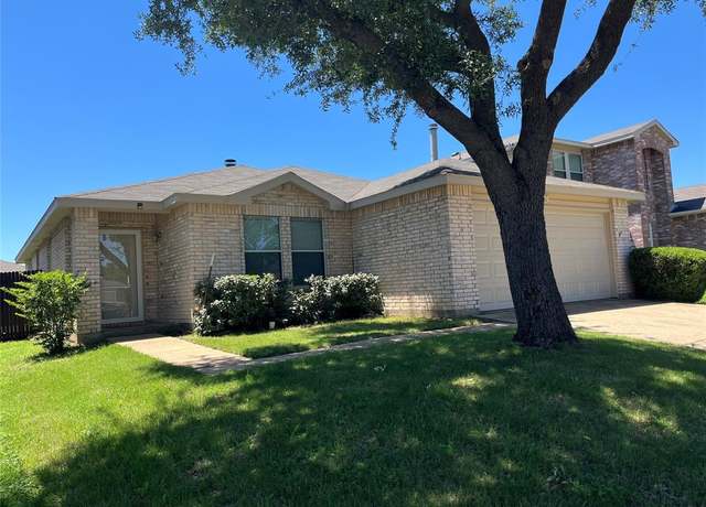 Property at 4025 Fox Trot Dr, Fort Worth, TX 76123, 3 beds, 2 baths