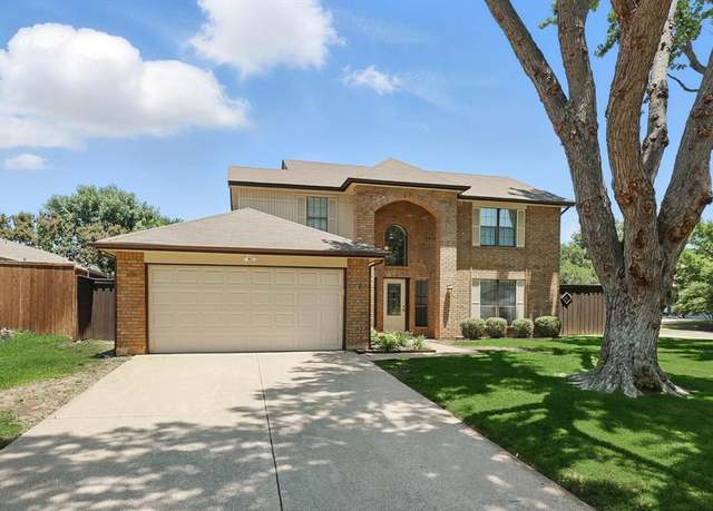 Property at 1800 Chatham Dr, Flower Mound, TX 75028, 3 beds, 2.5 baths