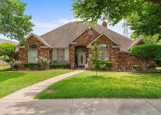 Property at 1436 Daventry Dr, Desoto, TX 75115, 4 beds, 2.5 baths