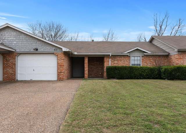 Property at 413 Asbury Dr, Saginaw, TX 76179, 2 beds, 2 baths