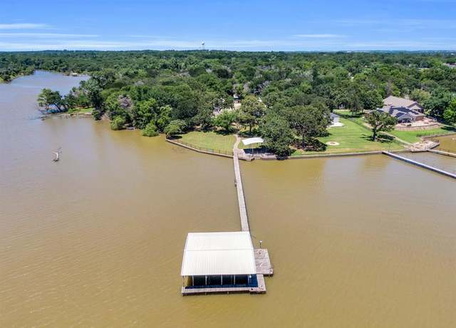 Property at 10203 Liberty School Rd, Azle, TX 76020, 3 beds, 2 baths