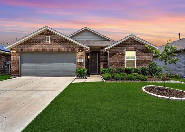 Property at 2308 Mount Olive Ln, Forney, TX 75126, 3 beds, 2 baths