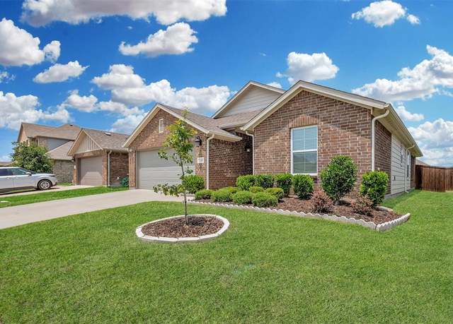 Property at 2308 Mount Olive Ln, Forney, TX 75126, 3 beds, 2 baths