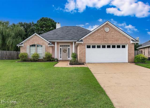 Property at 6016 Pepperwood Cir, Bossier City, LA 71111, 3 beds, 2 baths