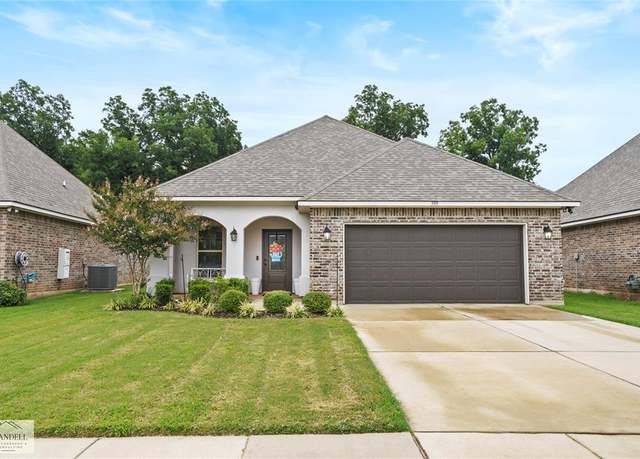 Property at 395 Coppice Pl, Bossier City, LA 71111, 3 beds, 2 baths