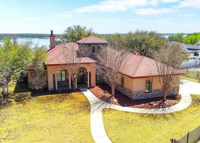 Property at 600 Oak Point Dr, May, TX 76857, 3 beds, 2.5 baths