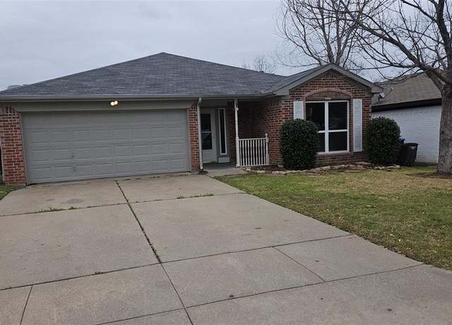Property at 5728 Shady Springs Trl, Fort Worth, TX 76179, 3 beds, 2 baths