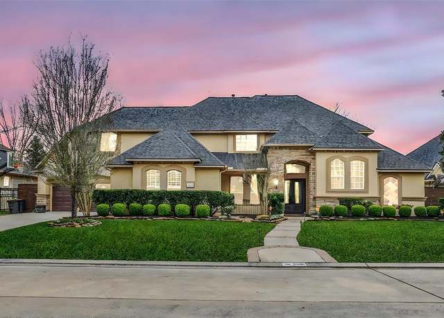 Property at 1506 Graystone Crk, Houston, TX 77345, 4 beds, 4.5 baths