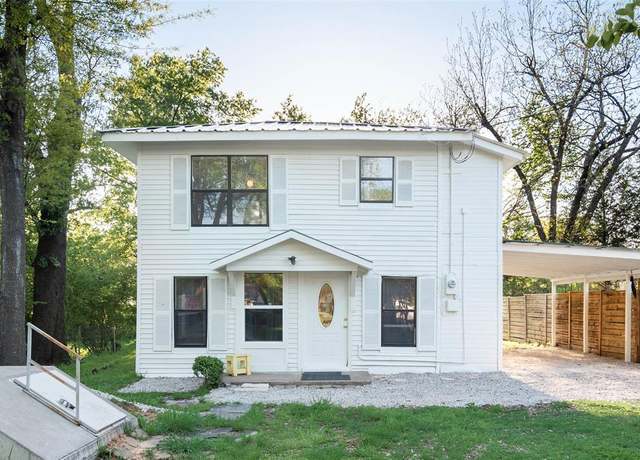 Property at 313 N Oleander St, Grand Saline, TX 75140, 3 beds, 1 bath