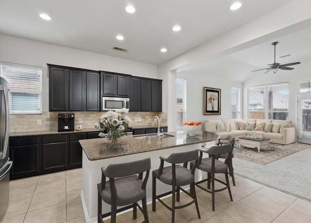 Property at 1513 Toucan Dr, Little Elm, TX 75068, 4 beds, 2.5 baths