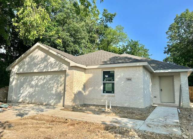 Property at 1806 Morrell Ave, Dallas, TX 75203, 4 beds, 2 baths