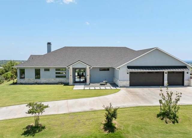 Property at 150 Pinnacle Peak Ln, Weatherford, TX 76087, 4 beds, 3.5 baths
