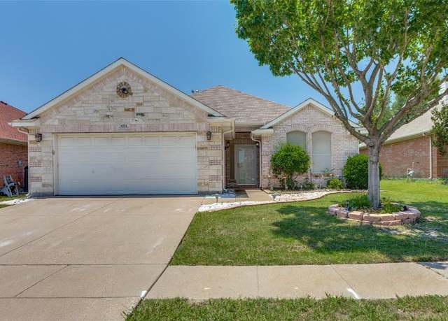 Property at 6704 Hillgreen Dr, Arlington, TX 76002, 4 beds, 2 baths