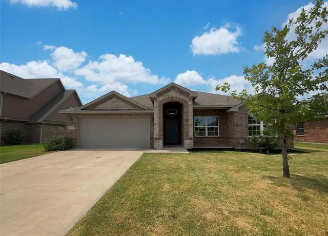 Property at 4124 Bridle Path Ln, Sanger, TX 76266, 3 beds, 2 baths