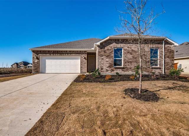 Property at 3717 Blooming Prairie Dr, Crandall, TX 75114, 4 beds, 2 baths