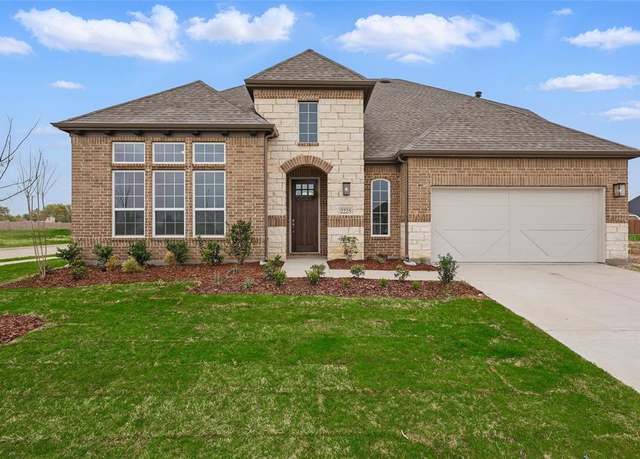 Property at 2225 Garnet Dr, Waxahachie, TX 75167, 4 beds, 3 baths
