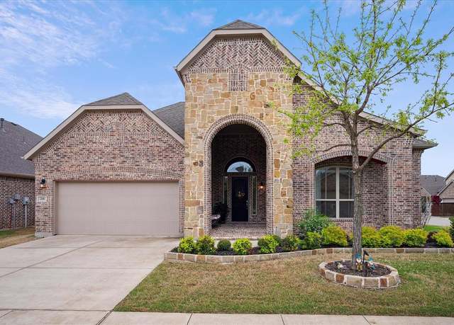 Property at 208 Equestrian Ln, Hickory Creek, TX 75065, 4 beds, 3.5 baths