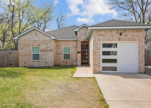 Property at 3008 Wellington St, Greenville, TX 75401, 4 beds, 2 baths