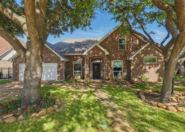 Property at 1421 Swallow Cir, Lewisville, TX 75077, 3 beds, 2.5 baths