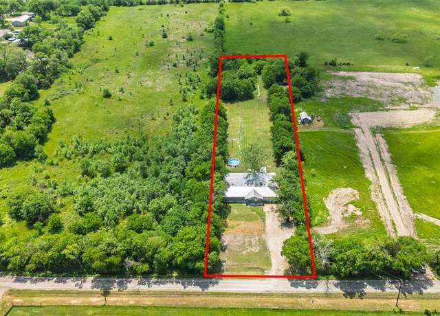 Property at 305 County Road 2241, Greenville, TX 75402, 4 beds, 2 baths
