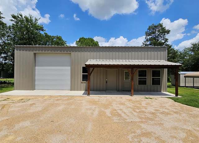 Property at 483 Private Road 729, Bluff Dale, TX 76433, 3 beds, 2 baths