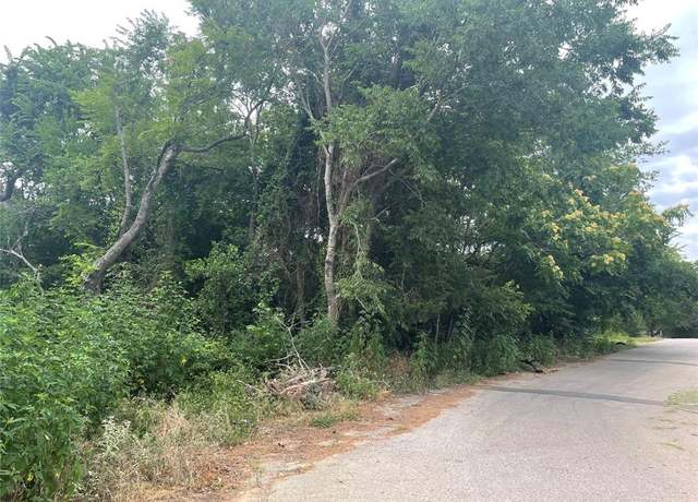 Property at 1223 W Owing St, Denison, TX 75020