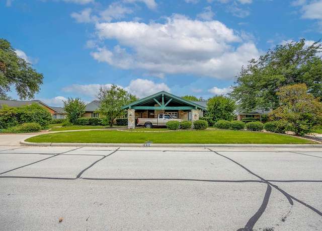Property at 14314 Olympic Ct, Farmers Branch, TX 75234, 4 beds, 3 baths