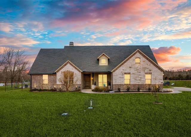 Property at 3871 County Road 2156, Caddo Mills, TX 75135, 3 beds, 2.5 baths