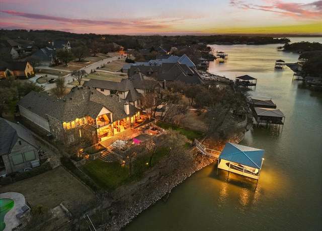 Property at 8540 Waterfront Ct, Fort Worth, TX 76179, 4 beds, 5 baths