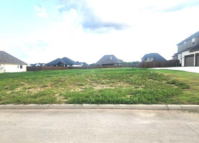 Property at 129 Chisolm Trl, Pottsboro, TX 75076