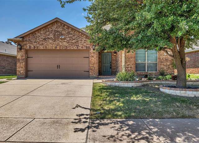 Property at 10901 Irish Glen Trl, Fort Worth, TX 76052, 3 beds, 2 baths