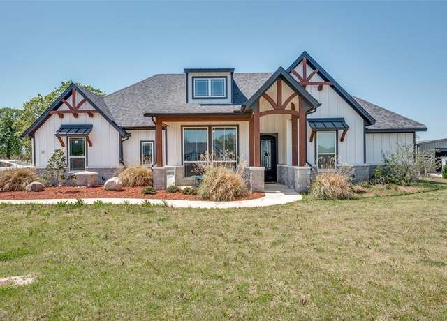 Property at 131 San Miguel Dr, Decatur, TX 76234, 3 beds, 3 baths