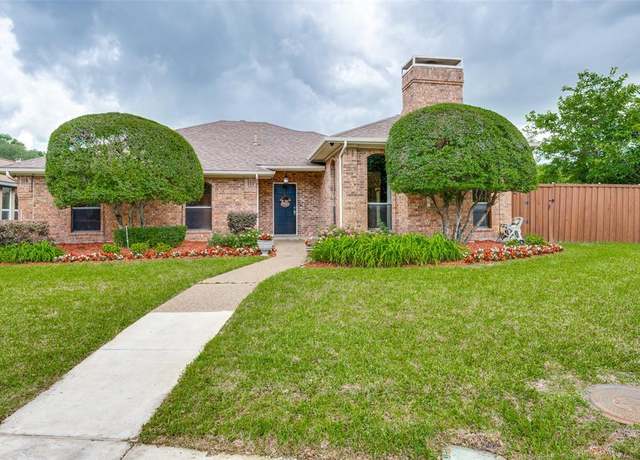 Property at 1600 Railhead Pl, Carrollton, TX 75007, 3 beds, 2 baths